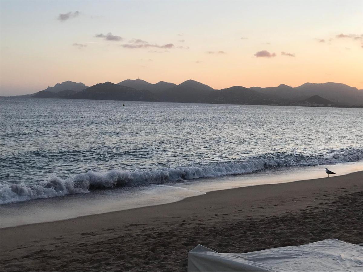 Plage Du Midi Канны Экстерьер фото